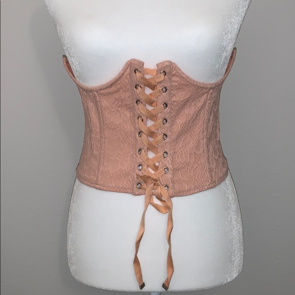 PINK LACE CORSET